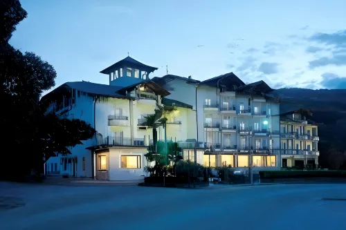 Hotel Della Torre - Mountain view