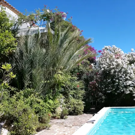 Villa with superb sea view , 6 people,  close to CANNES and SAINT TROPEZ