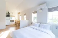 Tivoliville Spa N Poolvilla - Spa