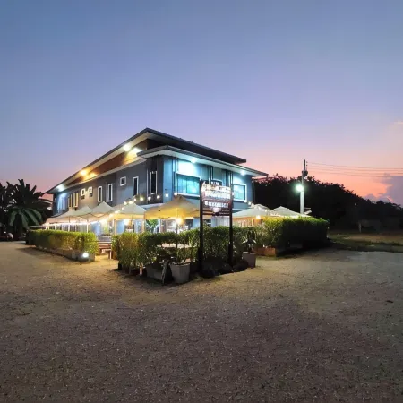 Ban-Kaeng Resort