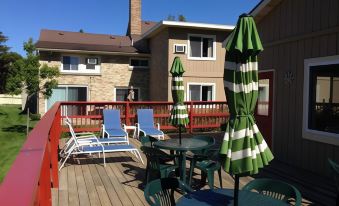 Ludington Pier House