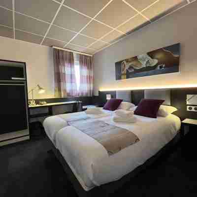 Brit Hotel Le Vesoul Rooms