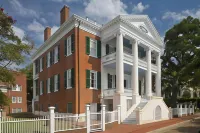 Choctaw Hall Bed & Breakfast Hotels in der Nähe von Stratton Chapel Gallery