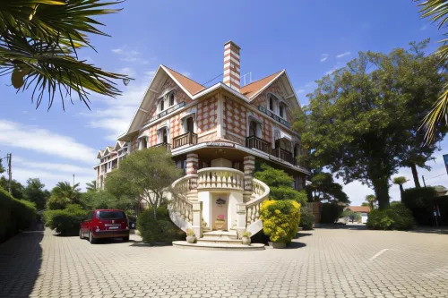 Hôtel le Dauphin Hotels in Аркашон