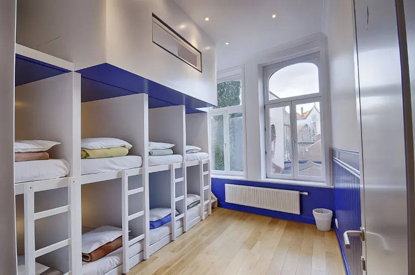 Lybeer Hostel Bruges
