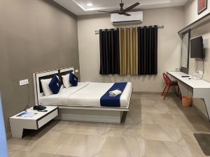 Edge Hotel Raipur