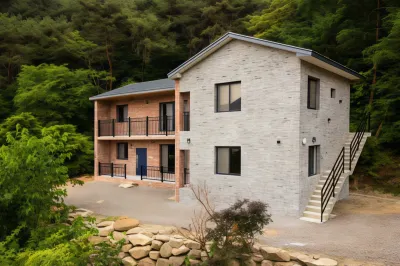 Gochang Soon House Pension Hotels near Gochangeupseong Fortress