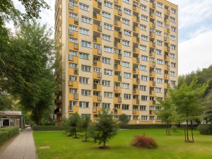 Apartments City Center Ochota by Renters