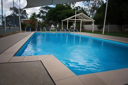 Cadell on the Murray Motel