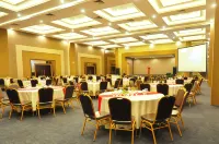 Grand Zuri Pematangsiantar Hotels in Pondok Sayur