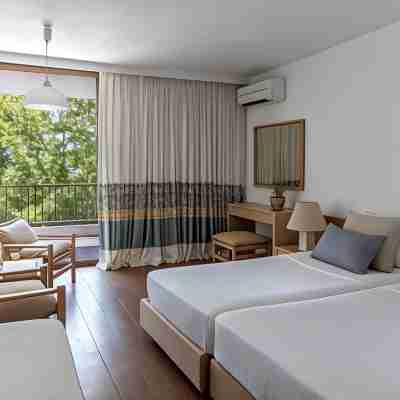 Amalia Hotel Olympia Rooms