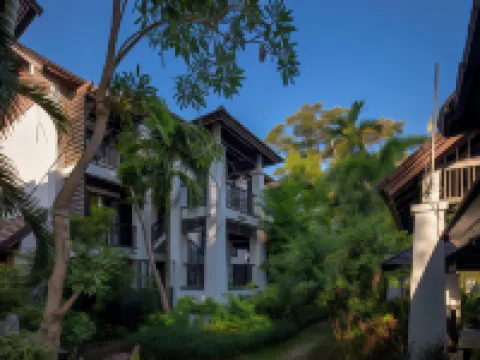 沙美館度假飯店 奧菩薩附近的飯店