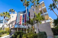 Daniya Denia Spa & Business Hotels near The Climate Monument