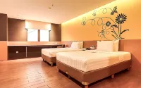 Yellow Bee Tangerang Hotels in 