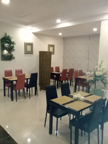 Areen Hotel Al Basateen