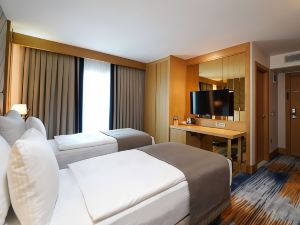 Days Inn by Wyndham Istanbul Bomonti