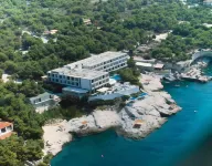 Apollo Resort