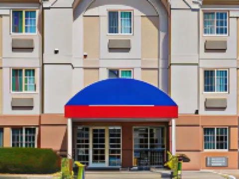 Candlewood Suites 威奇託 - 機場 by IHG 酒店