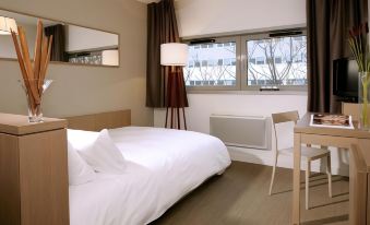 Terres de France - Appart'Hotel Quimper Bretagne - Housity