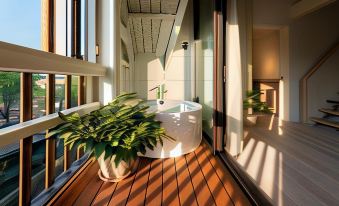 Hotel Arena - Housity
