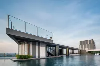 The Base Central Pattaya Super Condo Hotels in Pattaya