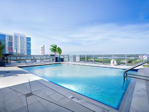 Smart Brickell Hotel