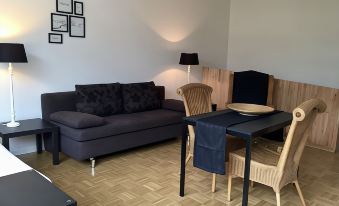 Helle 3 Zimmer Wohnung Mit Terrasse