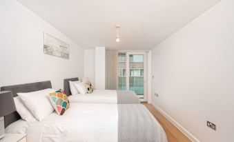 Skyvillion - Spacious 2Bed W/Balcony in Barnet