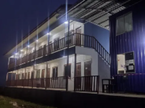 Blue Mountain Lodge Kundasang Hotels near Ladang Tenusu Desa Cattle