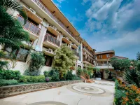 Spencer Green Hotel Hotel dekat Dusun Wisata Brau