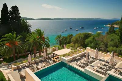 Hotel Moeesy, Blue & Green Oasis Các khách sạn ở Hvar