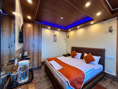 Hotel Ratna Villa