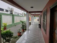 Hotel Cabinas Jacomar