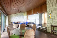 Frenchman's Cove Resort فنادق في Drapers