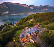 Les Trésoms Lake and Spa Resort Hotels in Veyrier-du-Lac