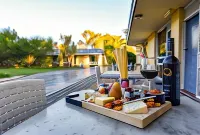 William Macintosh Motor Lodge Hotels in Naracoorte