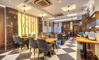 Empire Platinum Suites