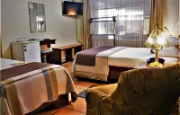 Hotel Puerta del Sol - San Jose Airport Hotels in San Rafael
