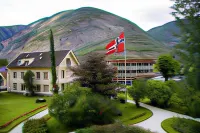 Lindstrøm Hotel Hôtels à : 
