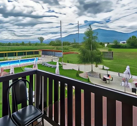Thermal Hotel Seven Seasons