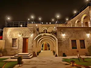 Acropolis Cave Suite
