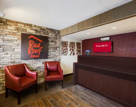 Red Roof Inn Indianapolis South Отели рядом с достопримечательностью «Expo Bowl»