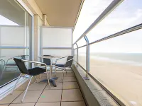 Ground-Floor Gem by the Sea