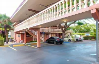 Gables Inn - Parkplatz