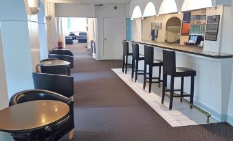 Sarum Apart-Hotel