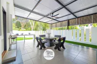 La Ferringhi Villa Hotels in Batu Ferringhi