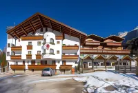 Hotel Stalon Alpine Chic Отели в г. Transacqua