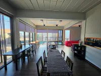 Polkadot Cafe & Hotel - Quầy Bar