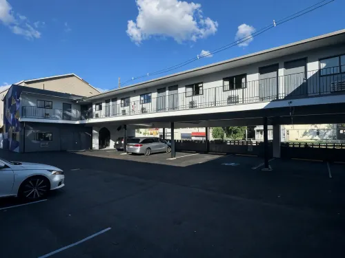 เอสเซนซ์ เอ็กซ์เพรส อลิซาเบธ อีดับเบิลยูอาร์ แอร์พอร์ต