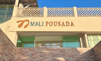 Pousada Mali em Frente As Piscinas Naturais